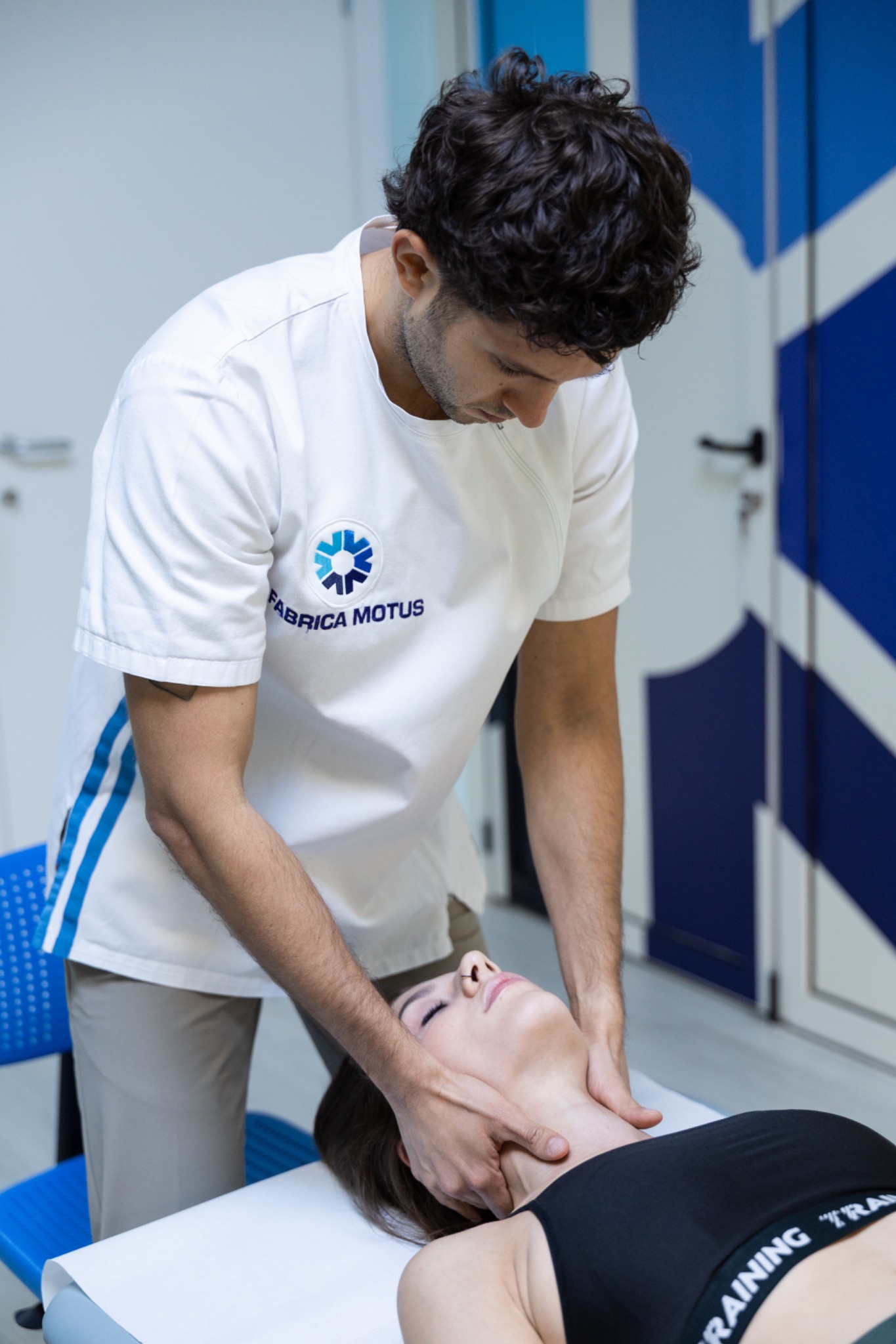 Trattamento manuale della zona cervicale